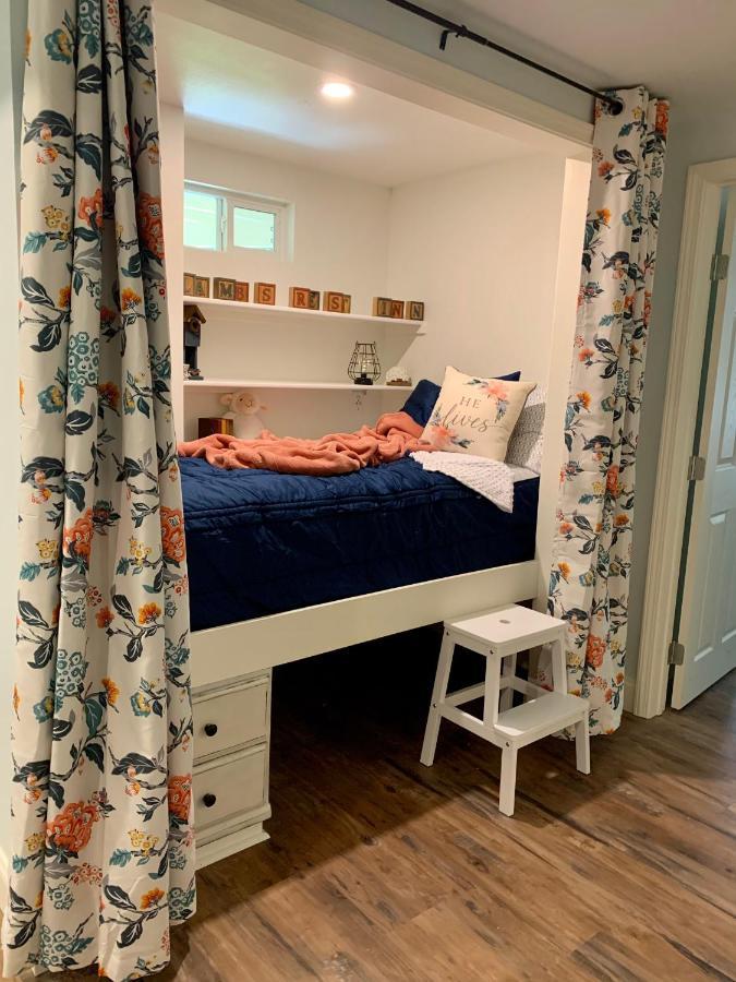 Lamb'S Rest Inn New Braunfels Exterior photo