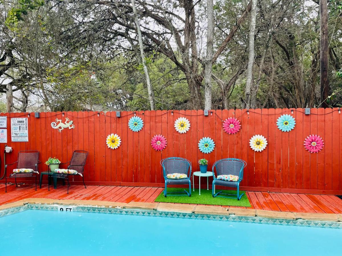Lamb'S Rest Inn New Braunfels Exterior photo