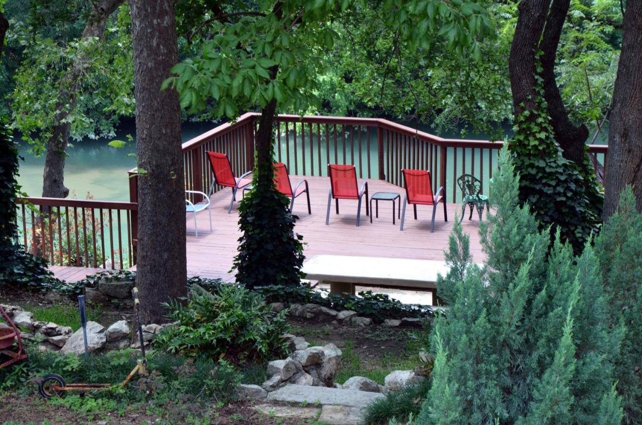 Lamb'S Rest Inn New Braunfels Exterior photo